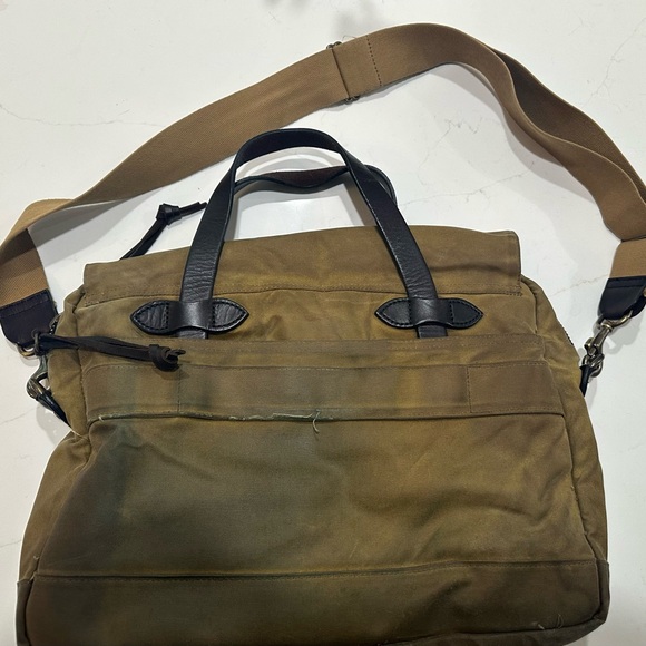 Filson 24 Hour Tin Cloth Briefcase - Picture 2 of 4